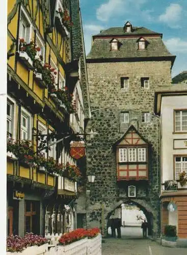 [Ansichtskarte] 5460 LINZ, Burgplatz - Burghof. 