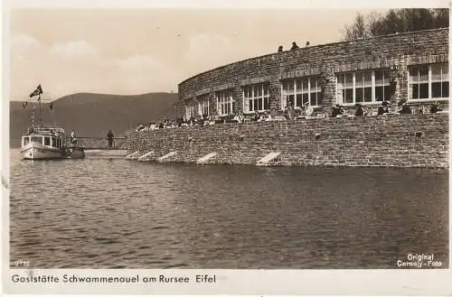 [Ansichtskarte] 5169 HEIMBACH, Gaststätte Schwammenauel,anlandendes Passagierschiff mit NS - Beflaggung, 193... 