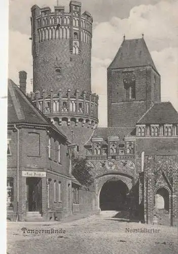 0-3504 TANGERMÜNDE, Neustädtertor, Geschäft von Carl Jacob, Verlag Kyrian