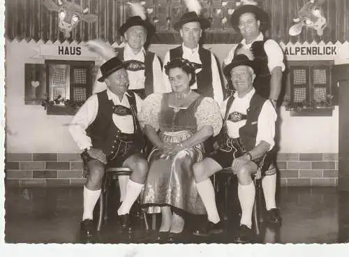 [Ansichtskarte] 8000 MÜNCHEN, Bayr. Stimmungs- und Schaukapelle "Rund ums Münchner Kind'l". 