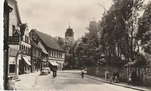 [Ansichtskarte] 4459 UELSEN - NEUENHAUS, Residenzstrasse, VW - Käfer. 