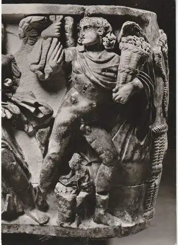 [Ansichtskarte] 5000 KÖLN - WEIDEN, Römische Grabkammer, Reliefsarkophag, DKV - Deutscher Kunst Verlag. 