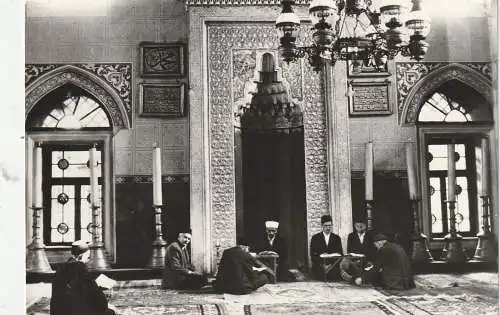 BOSNIEN - HERZEGOWINA - SARAJEVO, Innenansicht der Begova Moschee / Mosque