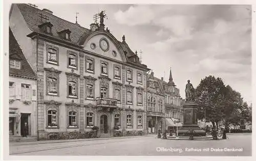 7600 OFFENBURG, Rathaus und Drake-Denkmal