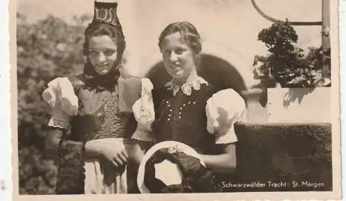 7811 SANKT MÄRGEN, Schwarzwälder Trachten