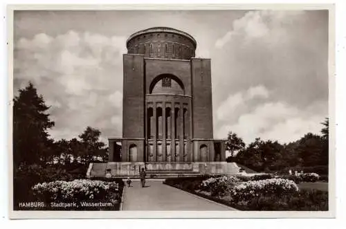 [Ansichtskarte] 2000 HAMBURG - WINTERHUDE, Waserturm im Stadtpark, Water Tower / Chateau d'Eau / Watertoren. 