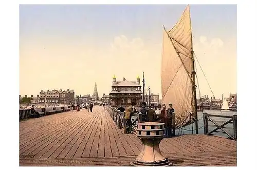 Altes Photochrome-Farbfoto Seebrücke mit Pavillon in Lowestoft (Neudruck als Postkarte)