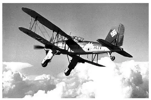 Altes Foto Doppeldecker Fieseler Fi 167 im Flug (Neudruck als Postkarte)