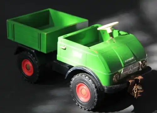 Steiff Unimog U 406 mit Tieranhänger 1970