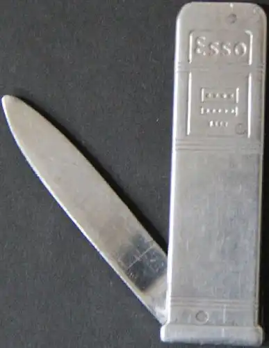 Esso Werbe-Taschenmesser in Form einer Zapfsäule 1955