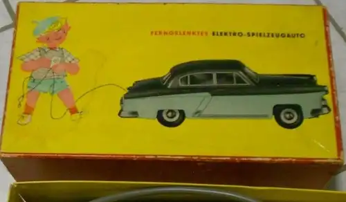 Presu Tatra 603 Stromlinie 1963 Ferrnsteuer-Plastikmodell mit Originalkarton