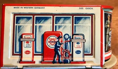 Georg Fischer Garage und Tankstelle 1950 Blechmodell