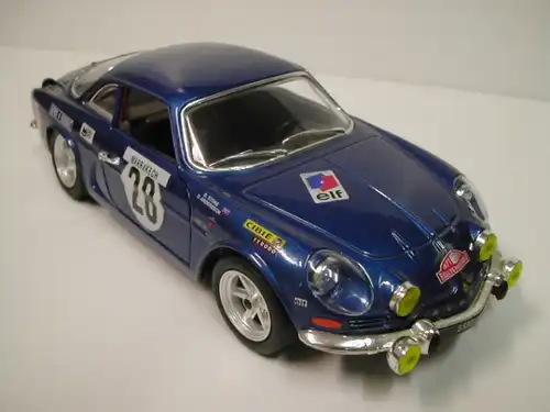 Bburago Renault Alpine A 110 Monte Carlo 1971 Metallmodell (2332)