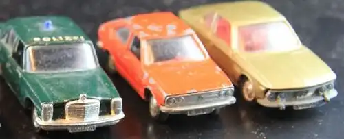 Schuco Konvolut 1972 fünf Autos Mercedes, Audi, VW, BMW Metallmodelle (1762)