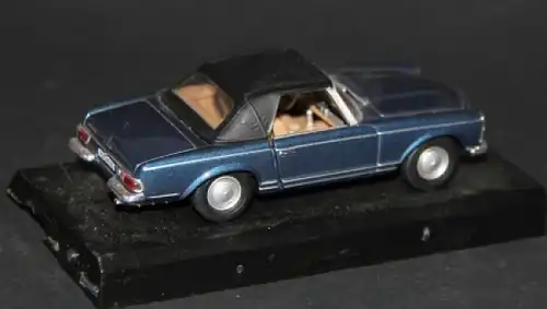 Hongwell Mercedes-Benz 280 SL Cabriolet 1967 Metallmodell (5481)