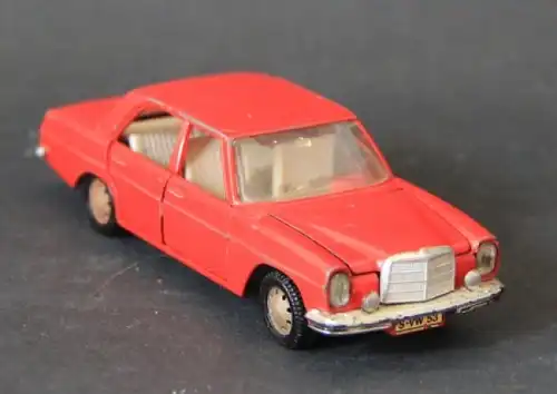 Märklin Mercedes-Benz 250 Metallmodell 1972 (0305)