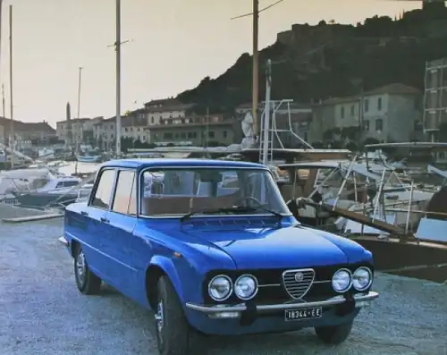 Alfa Romeo Giulia 1300 Nuova Super Modellprogramm 1974 Automobilprospekt (2983)