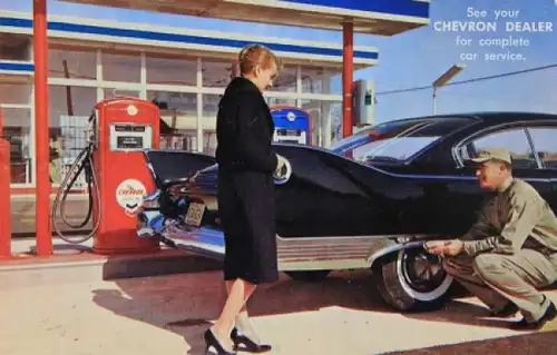 Chevron Tankstellen-Postkarte mit Plymouth Fury 1959 (4932)