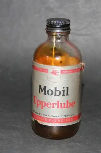 Mobiloil Oelflasche 1945 "Upperlube Socony-Oel" Glas (5302)