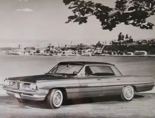 Pontiac Bonneville Vista Hardtop 1961 Werksfoto (8221)