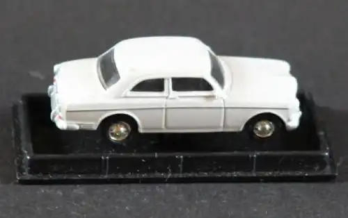 Brekina Volvo Amazon Limousine 1962 Metallmodell (4816)