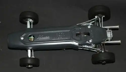 Schuco Lotus Formel I 1965 Blechmodell mit Friktionsantrieb (1841)
