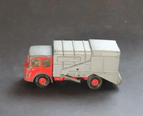 Matchbox King Size Lesney Refuse Truck Müllwagen 1965 Metallmodell (3968)