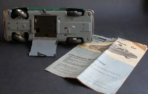 Schuco Electro-Alarm-Car 1960 Blechmodell mit Batterieantrieb in Originalkarton und Anleitung (2722)