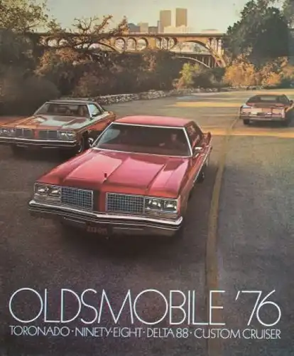 Oldsmobile Toronado 88 Custom Cruiser Modellprogramm 1976 Automobilprospekt (2894)