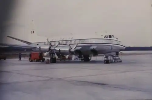 Lockheed Super Constellation Verkehrsflugzeug Alitalia 1955 vier Farbdias (5335)