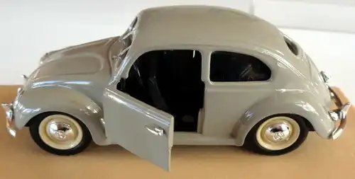 Rio Volkswagen Käfer Limousine 1949 Metallmodell in Originalbox (5837)