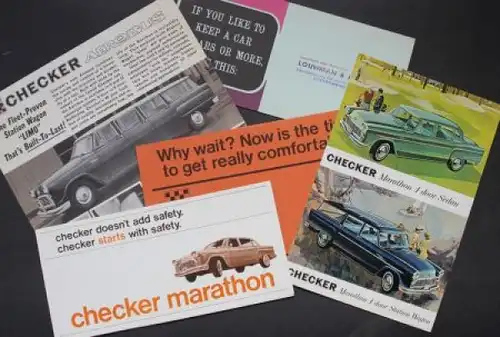 Checker Marathon Modellprogramm 1963 "Comfort and Elegance" fünf Prospekte (5950)