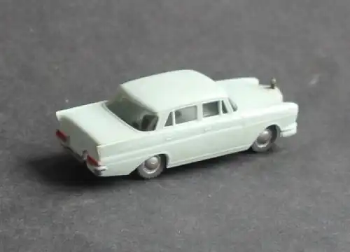 Siku Mercedes-Benz 220 S V146 Plastikmodell 1960 (2731)