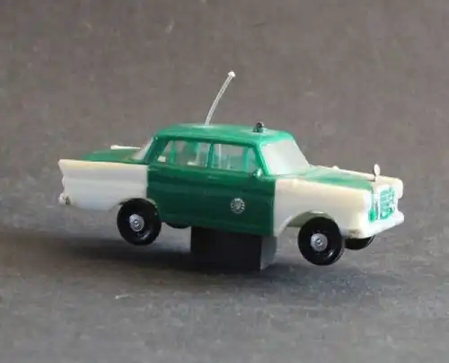 Siku Mercedes-Benz 190 Fahrschul-Polizei V52 Plastikmodell 1962 (8576)