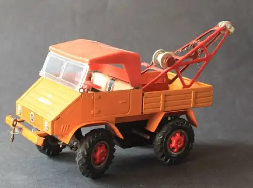 CKO Kellermann Mercedes-Benz Unimog Abschleppwagen 1965 Blechmodell mit Friktionsantrieb (9004)