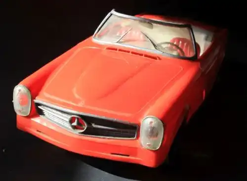 Rex Mercedes-Benz 230 SL Pagode Cabriolet 1967 Plastikmodell (8846)