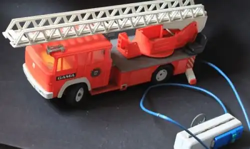 Gama Magirus-Deutz Feuerwehr-LKW 1967 Plastikmodell mit Fernsteuerung (9108)