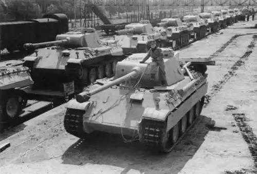 Spielberger "Der Panzerkampfwagen Panther" Panzer-Historie 1978 (9185)