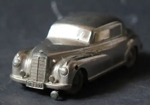Prämeta Mercedes-Benz 300 Adenauer 1955 Druckgussmodell (1405)