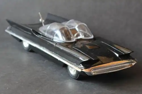 Lincoln Futura Conceptcar Batmobil 1955 Plastikmodell (8204)