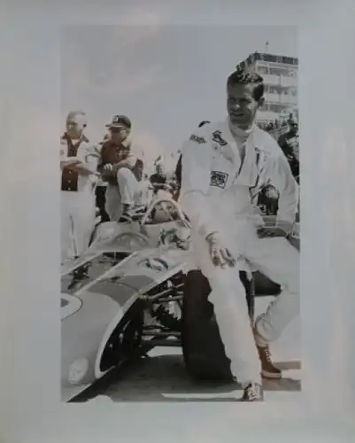 Bobby Unser US-Rennfahrer in Indianapolis 1968 Original-Pressefoto (2555)