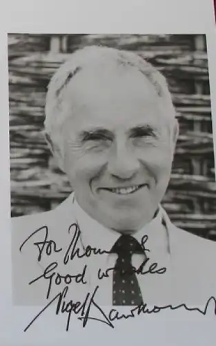 Nigel Hawthorne original signierte Autogrammkarte 1990 (5652)