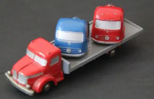 Schuco Piccolo Krupp Pritschenwagen 1958 mit 2 Mercedes-Benz Zugmaschinen Metallmodell (2571)