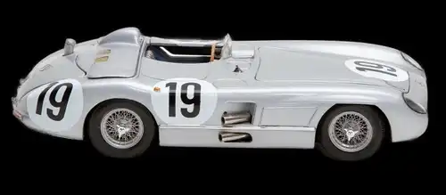 Paul's Model Art Mercedes-Benz 300 SLR Le Mans 1955 Metallmodell (7966)