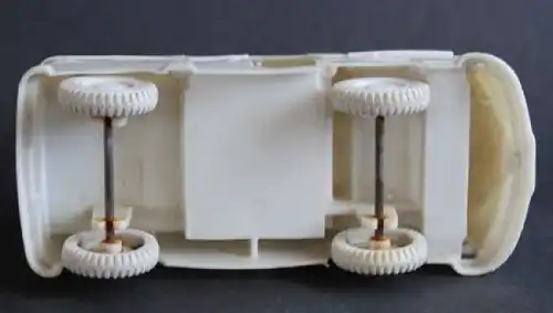 Carrera Ferrari 312 Formel 1 Universal Rennbahnmodell mit Motor 1968 (7878)