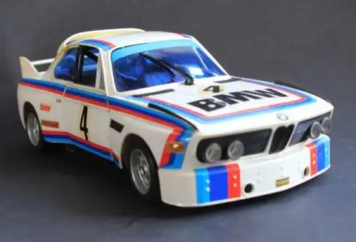 Schuco BMW 3.0 CSL Motorsport 1970 Plastikmodell mit Elektromotor (8291)