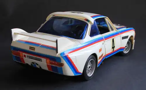 Schuco BMW 3.0 CSL Motorsport 1970 Plastikmodell mit Elektromotor (8291)