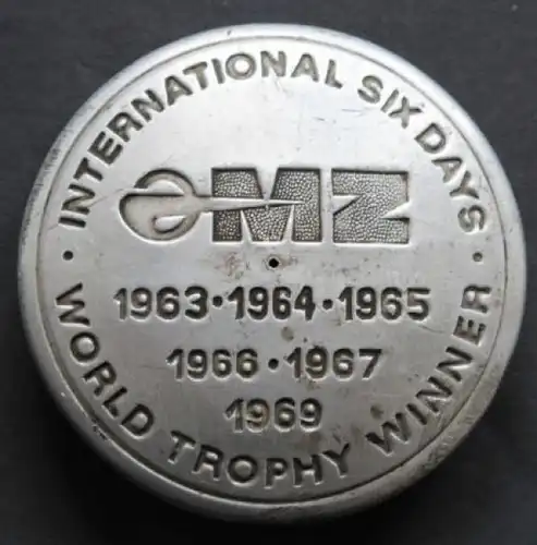 MZ Motorrad Tankdeckel 1969 "World Trophy Winner" (9660)