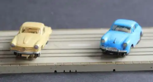 Faller Auto-Motor-Sport Rennbahn 1965 mit 2 Fahrzeugen in Originalkarton (9635)