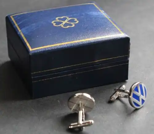 Volkswagen Manschettenknöpfe 1970 mit Logo emailliert in Box (5007)